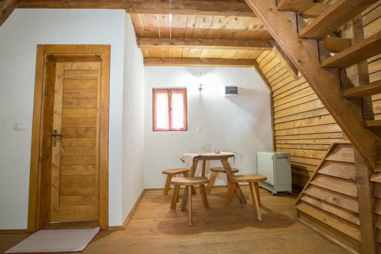 Etno Village Vojnik Savnik Exteriör bild