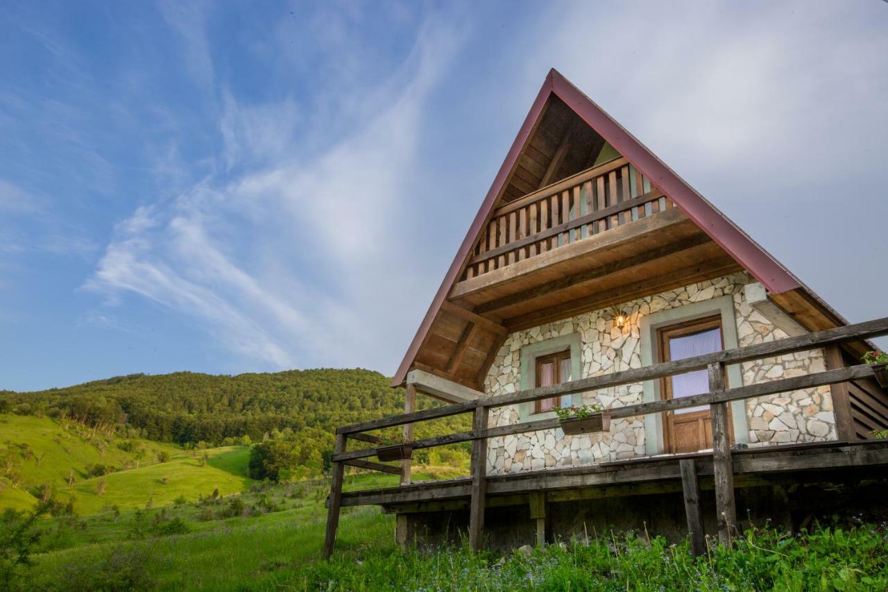 Etno Village Vojnik Savnik Exteriör bild